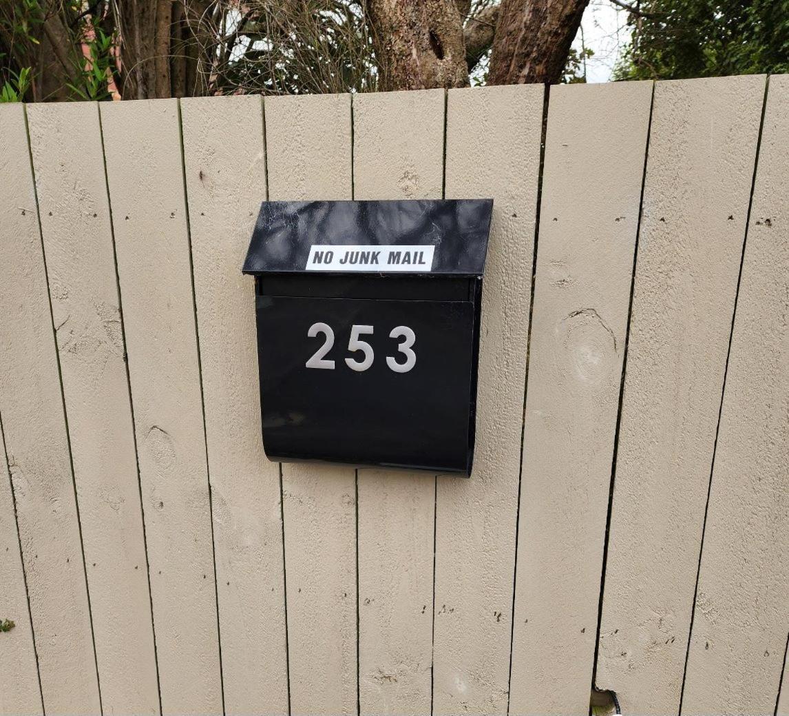 253 On Highgate Apartment Дюндин Екстериор снимка
